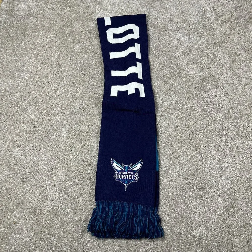 NBA Unisex One Size Blue Knit Charlotte‎ Hornets Basketball Scarf NWT